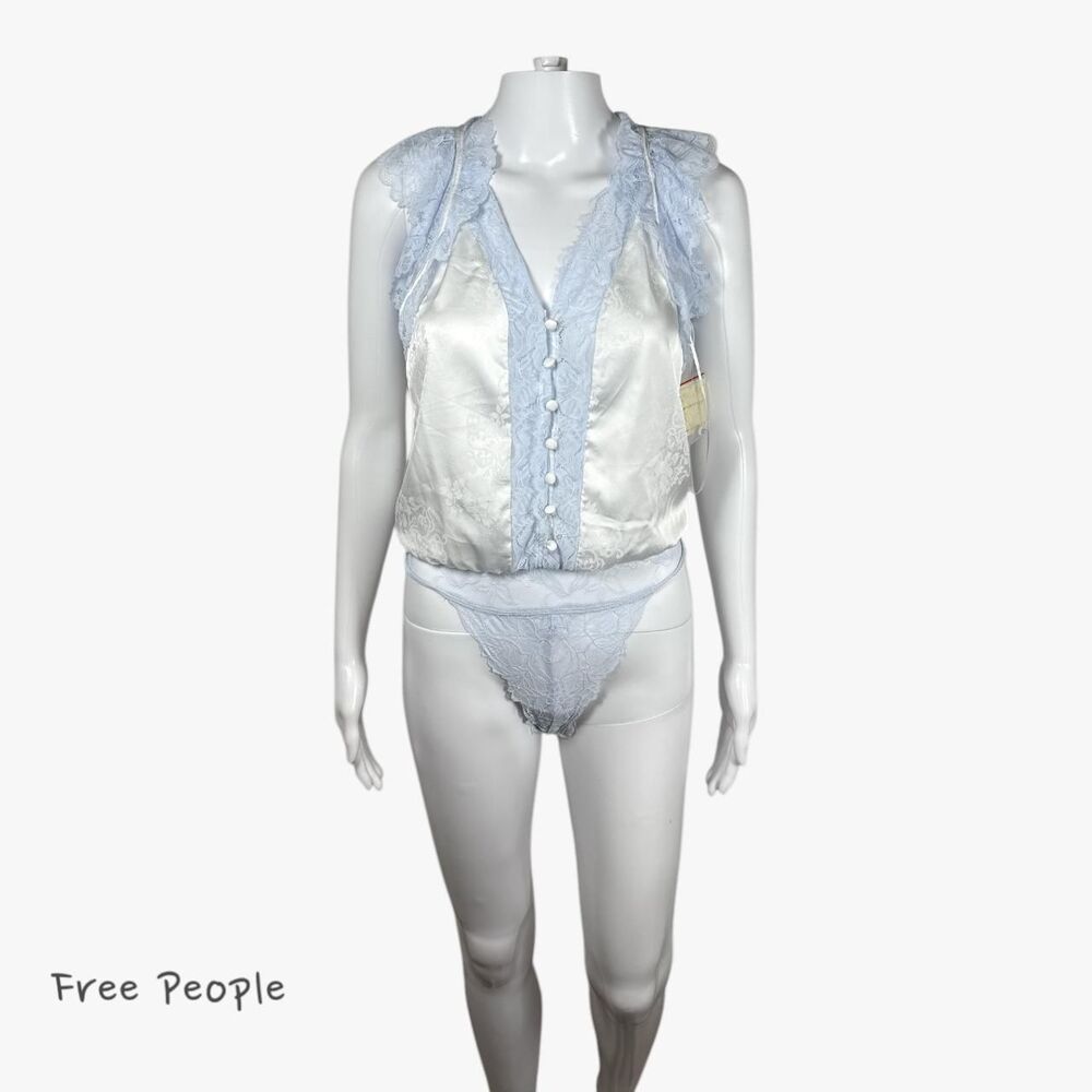 Intimately Free People Women's Lace Trim Cap Sleeve Bodysuit in Blue/Ivory Sz XS